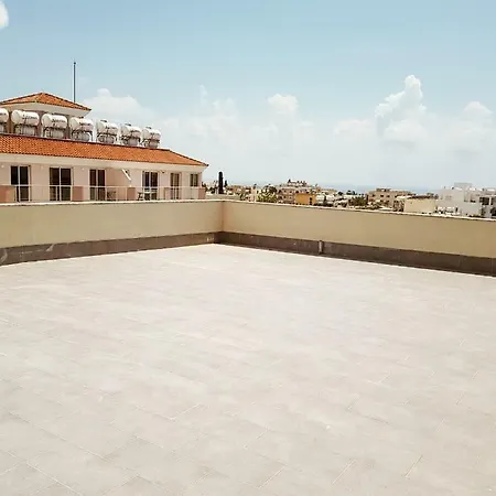 Paphos Apartments *